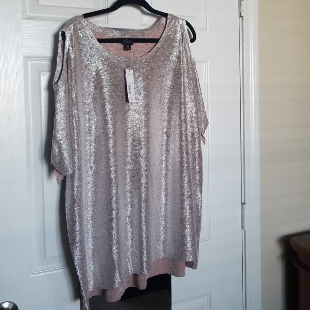 Metallic top - Picture 2 of 3